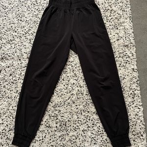 Lululemon lightweight joggers